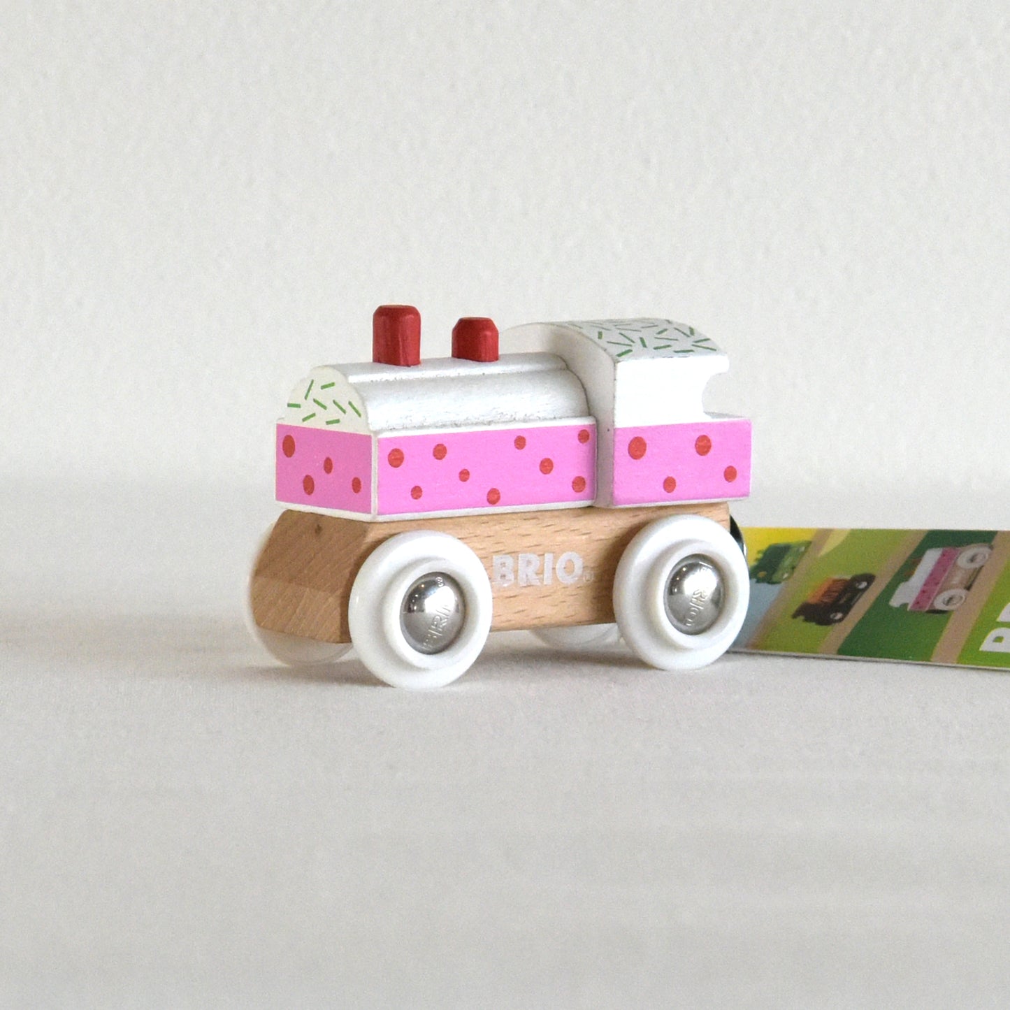 BRIO クラシック機関車 ワニ・ケーキ 33841